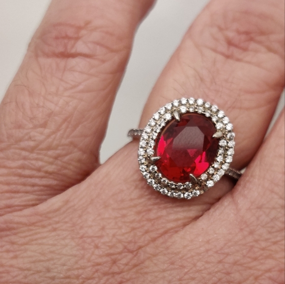 Stunning Ruby and CZ Sterling Silver Ring - Picture 2 of 16